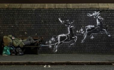 Një mural nga Banksy shfaqet në Birmingem