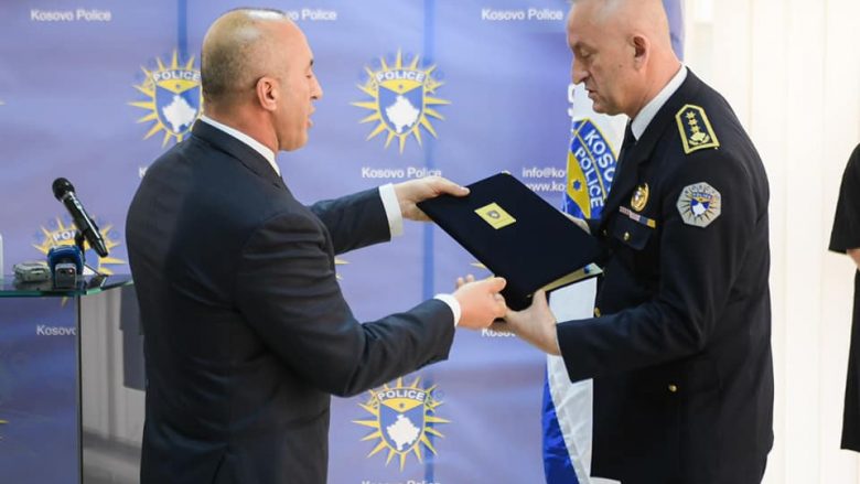Haradinaj: Ky vit ishte i sukseshëm për Policinë e Kosovës, nderon me medaljen “Skënderbeu”, drejtorin Rashit Qalaj