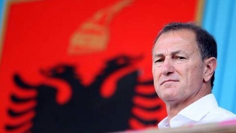 De Biasi nuk e harron Shqipërinë, fillon grumbullimin e fondeve për të prekurit nga tërmeti