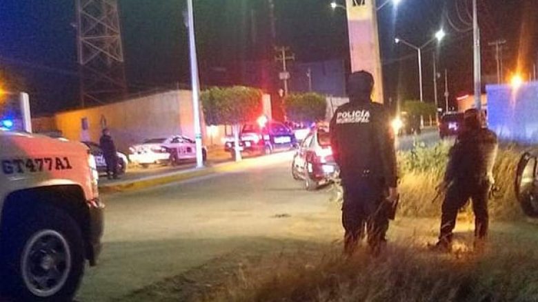 Mafia sulmon një stacion policie në Meksikë, vrasin tre policë dhe rrëmbejnë disa të tjerë – kishin lënë edhe një mesazh