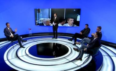 Fotografia e Xhelal Sveçlës me Gjuriqin përplas ashpër Konjufcën me panelistët në “Debat Plus”