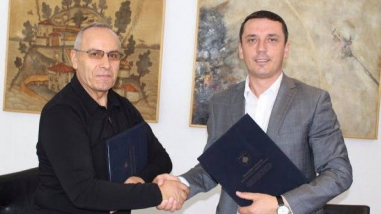 Distancohet ministri Kujtim Gashi: Letrën e shkroi një individ, Ministria nuk mund te ndërhyjë në FFK