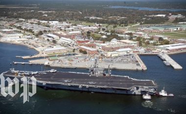 FBI thotë se sulmi në bazën e Marinës amerikane në Florida ‘supozohet’ se ishte sulm terrorist