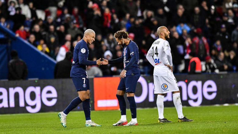 PSG fiton me lehtësi ndaj Amiensit, shkëlqejnë treshja e sulmit