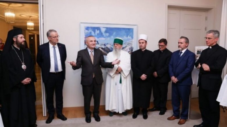 ​Meta shprehet krenar me harmoninë fetare të kombit shqiptar