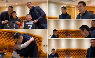 Ronaldo dhe Buffon ua bëjnë ëndrrën realitet dy djemve që i shpëtuan tërmetit në Shqipëri, gëzojnë fëmijët me përqafime dhe dhurata