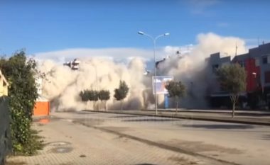 Shembet me shpërthim ndërtesa katër katëshe në Shkozet të Durrësit