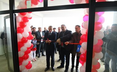 U përurua shkolla e re në Llapashticë të Poshtme të Podujevës