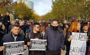 Nis protesta para Kuvendit të Shqipërisë kundër paketës 'antishpifje'