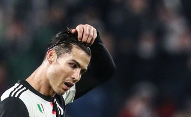 Ronaldo shënon gol të bukur duke dribluar portierin, por i anulohet për pozitë jashtë loje