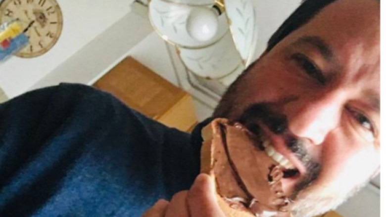 Ish-ministri italian Salvini heq dorë nga “Nutella”, sepse përmban “lajthi turke”