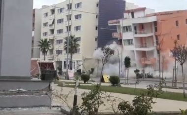 Ndërtesa 6-katëshe në Durrës 'zhduket' për pak sekonda