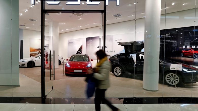 Hapja e fabrikës së Teslas në Berlin, nxit ardhjen e kompanive të tjera