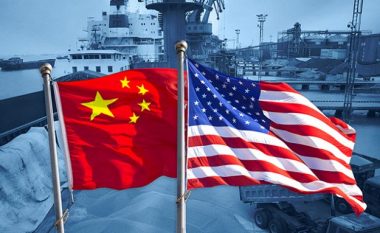 SHBA detyron Kinën t'i blejë produkte në vlerë prej 200 miliardë dollarësh