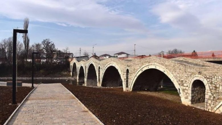 Përurohet Ura e restauruar e Tabakëve