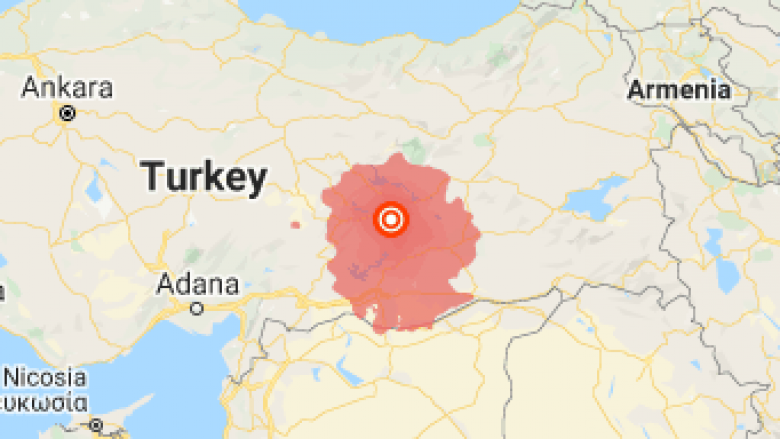 ​​Një tërmet i fuqishëm e godet Turqinë