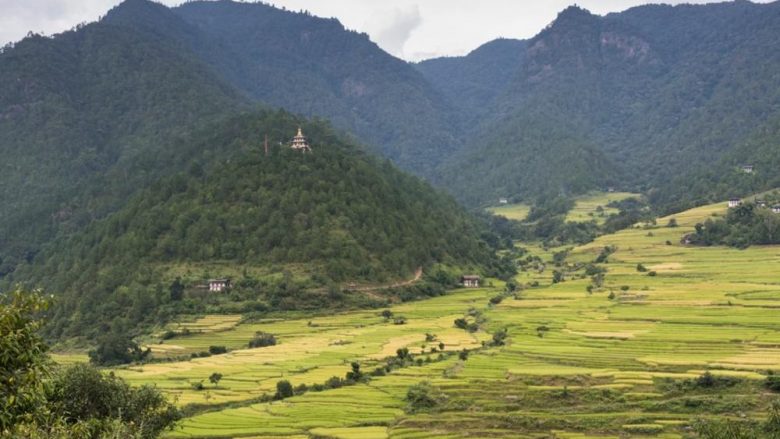 Butani, vendi i vetëm në botë që ka ministri të lumturisë, aty nuk festohet ditëlindja – sekreti i lumturisë qëndron te fakti se mendojnë për vdekjen