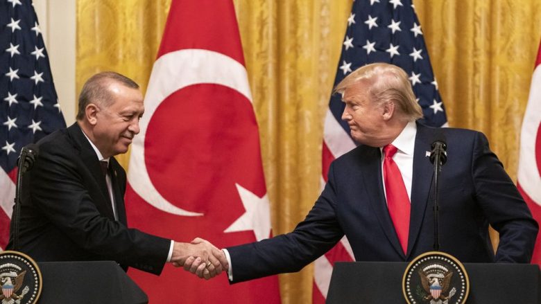 ​Trump dhe Erdogan bien dakord për mbrojtjen e civilëve në Idlib