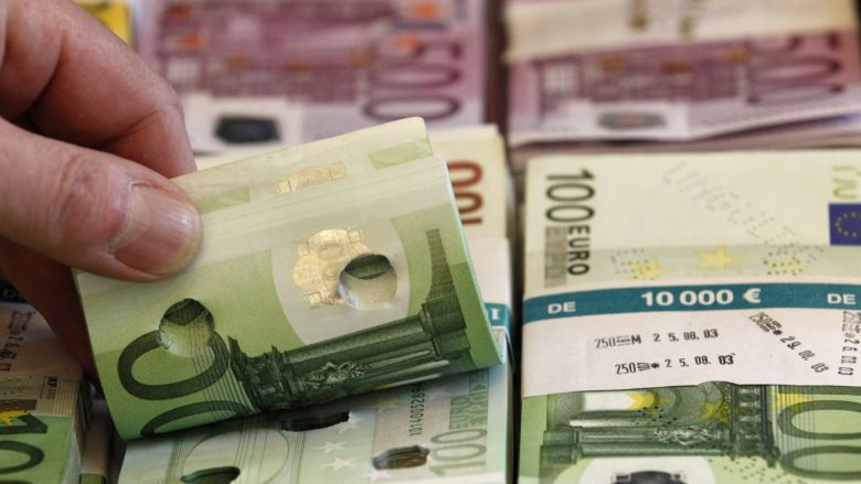 Kartëmonedha prej 100 eurosh më e falsifikuara në tregun e Kosovës