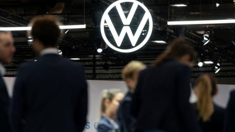 Dieselgate: Gjashtë drejtues të Volkswagen të akuzuar për mashtrim në Gjermani
