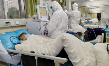 Virusi Coronavirusi, vdes një mjek në Kinë