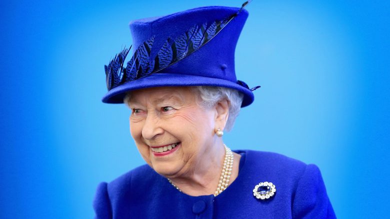Sekreti i jetëgjatësisë i Mbretëreshës Elizabeth: Për shkak të këtij sekreti është vitale në moshën 93-vjeçare!