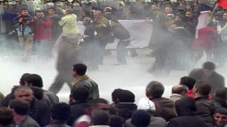 Dhjetë vjet nga protestat e 21 janarit në Tiranë
