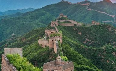 Kina mbyll një pjesë të Murit Kinez në përpjekje të dëshpëruar për të parandaluar virusin vdekjeprurës