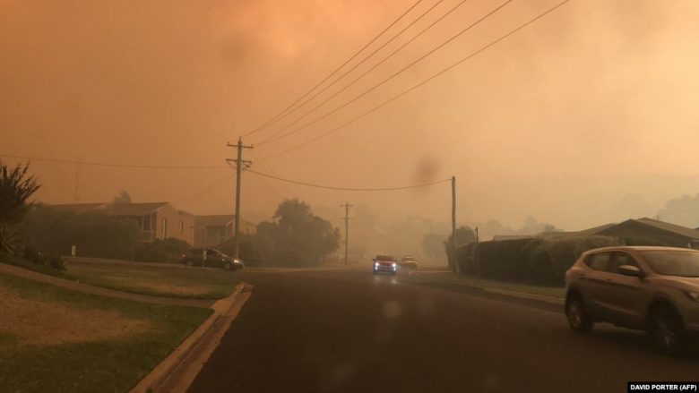 Shtatë të vdekur nga zjarret në Australi