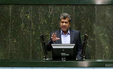 Deputeti iranian e thotë hapur: 3 milionë dollarë për këdo që vret presidentin Trump