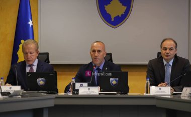 Qeveria ndan 15 mijë euro për familjen e policit të vrarë dhe nga 10 mijë për policët e plagosur