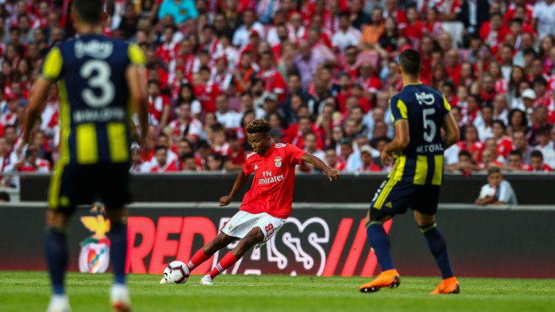 Tri skuadrat londineze në garë për Fernandes, Benfica do ta lejoj huazimin e tij për 18 muaj