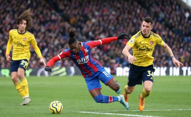 Crystal Palace 1 – 1 Arsenal, nota e Xhakës dhe të tjerëve