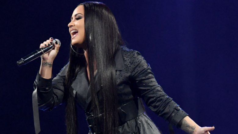 Demi Lovato do performojë këngën që e ka shkruar para mbidozës në Grammy Awards