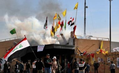 Donald Trump kërcënon Iranin pas sulmit në ambasadën amerikane në Bagdad