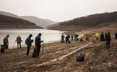 Aksion për pastrimin e Liqenit të Badocit