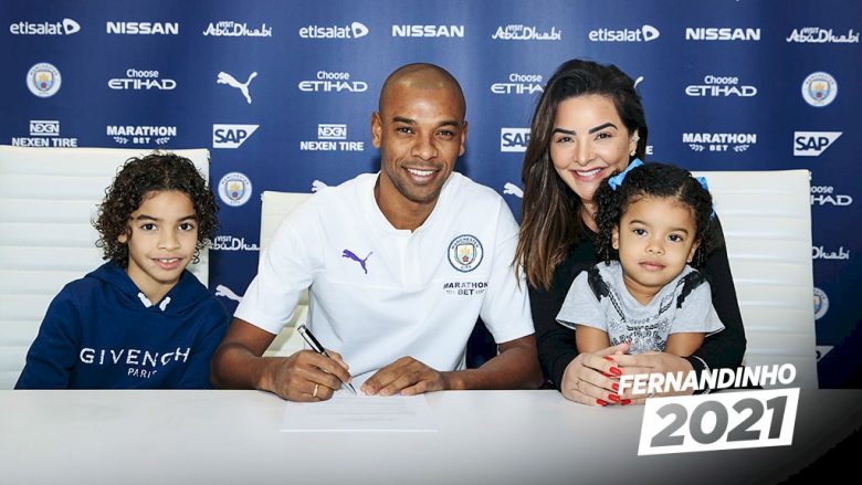 Fernandinho vazhdon kontratën me Manchester Cityn