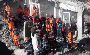 Numri i të vdekurve nga tërmeti në Turqi ka arritur në 35