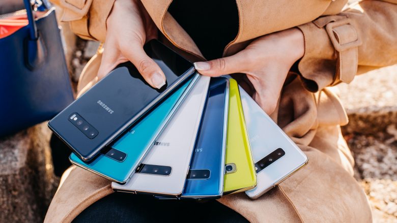 Telefonat Samsung Galaxy të bëjnë të ndihesh fitimtar – vlerësohen me çmimin “Blerja më e mirë”