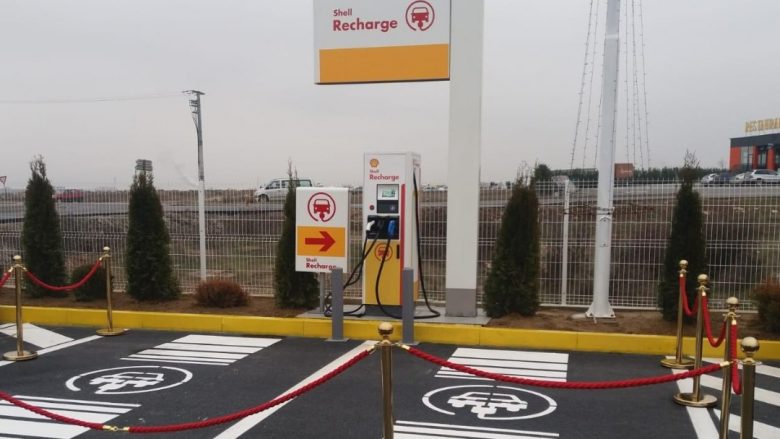 Shell prezanton mbushësin e parë elektrik për vetura