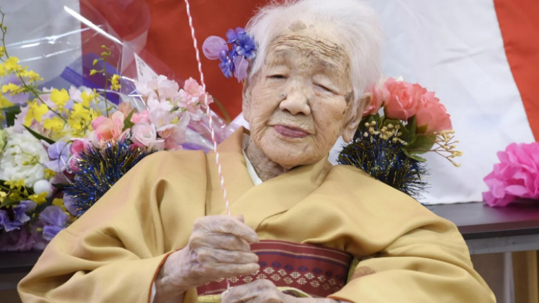Gruaja më e vjetër në botë feston ditëlindjen e 117-të