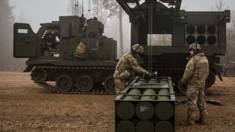 Brigada e artilerisë në terren e ushtrisë amerikane zhvillon stërvitjen e parë në Gjermani