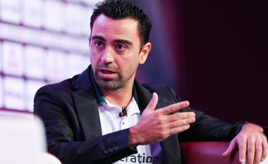 Pesë arsyet pse Xavi i tha ‘JO’ Barcelonës