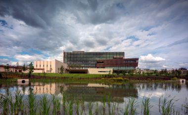 Objekti i ambasadës amerikane në Prishtinë shpërblehet me çmimin ‘Engineering Excellence Awards 2020’