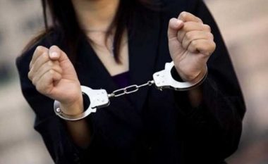 Kanosi ish të dashurin, policia arreston një femër në Lipjan