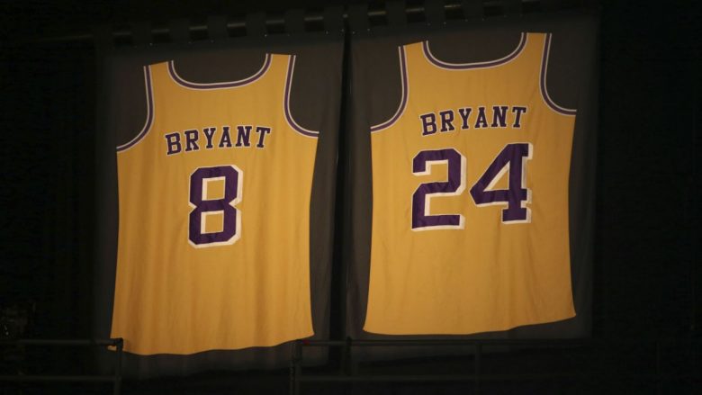 Lojtarët e NBA që bartin numrin 8 dhe 24 po ndryshojnë numrat e fanellave të tyre si nderim për legjendën Kobe Bryant