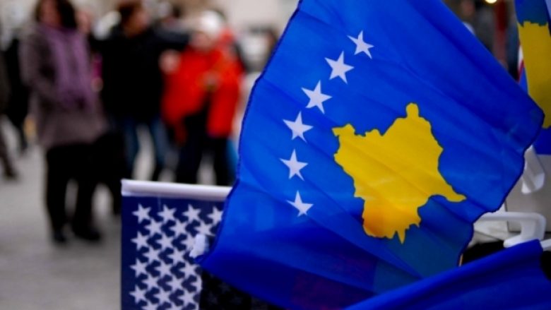 Të martën ora e parë e mësimit i kushtohet Pavarësisë së Kosovës