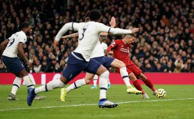 Firmino kalon Liverpoolin në epërsi ndaj Tottenhamit