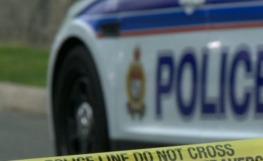 Të shtëna në Ottawa të Kanadasë, raportohet për disa të plagosur