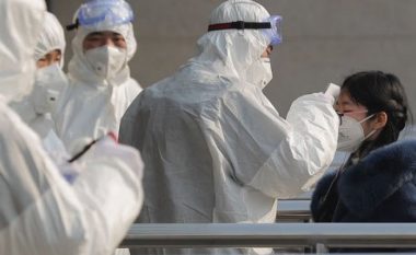 Kina konfirmoi 100 raste të reja nga coronavirusi, rritja më e lartë ditore që nga muaji prill